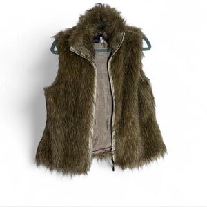 Faux Fur Vest size Large